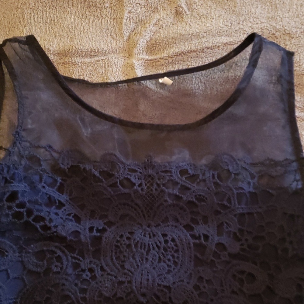 Dress - Picture 4 of 4